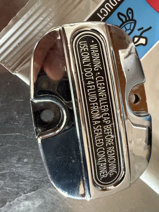 Вітрове скло Klock Werks 13.5" 2014-2024 Harley Davidson FLH