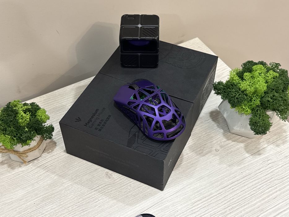 WLmouse Beast X фіолетова магнієва Wireless 8K мишка