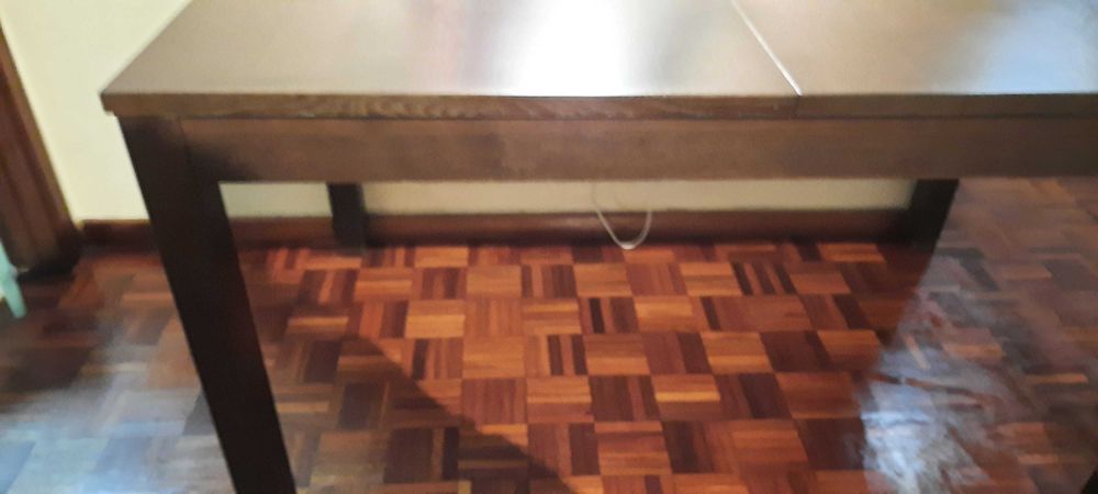 Mesa Ikea extensível bjursta