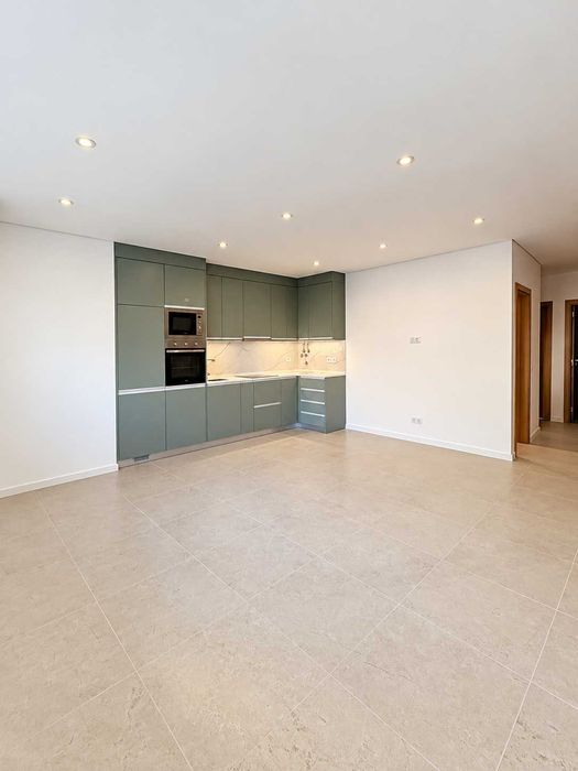 T2 novo com pátio – Olhão (Quelfes)