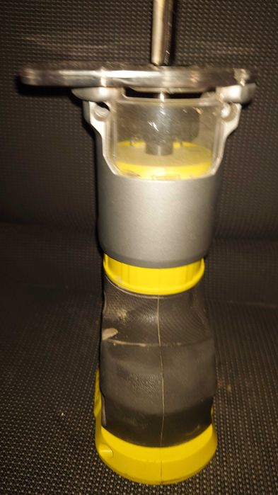 Fresadora Ryobi (RTR18) de 18volts