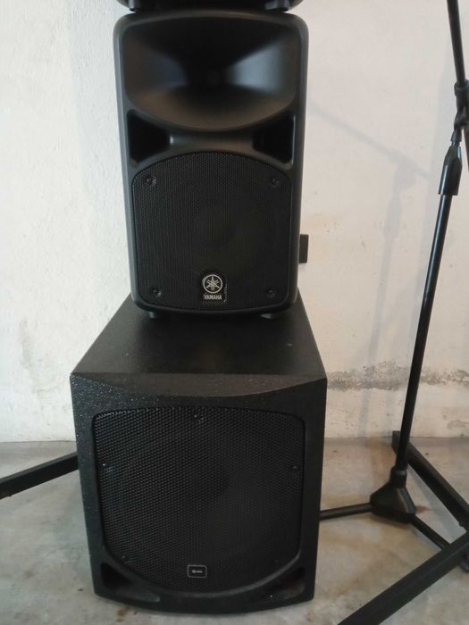 Equipamento de som Yamaha 600i