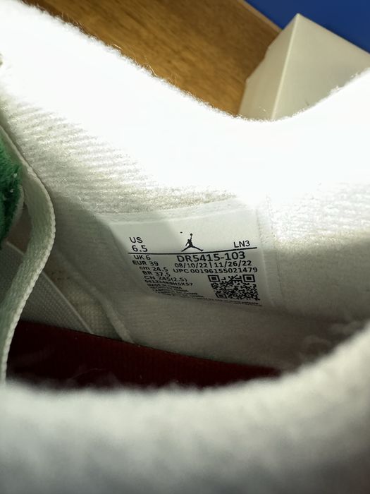 Air Jordan 4 Pine Green w rozmiarze 39
