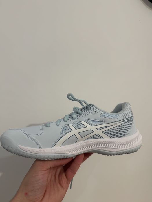 Sprzedam buty sportowe Asics