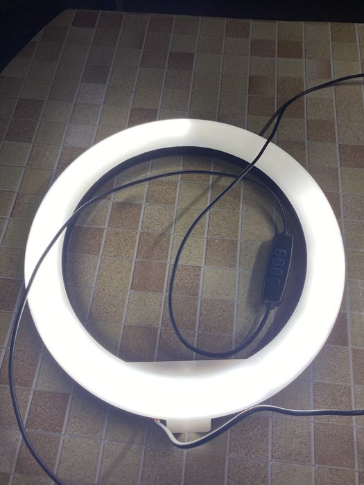 Кільцева Світлодіодна лампа