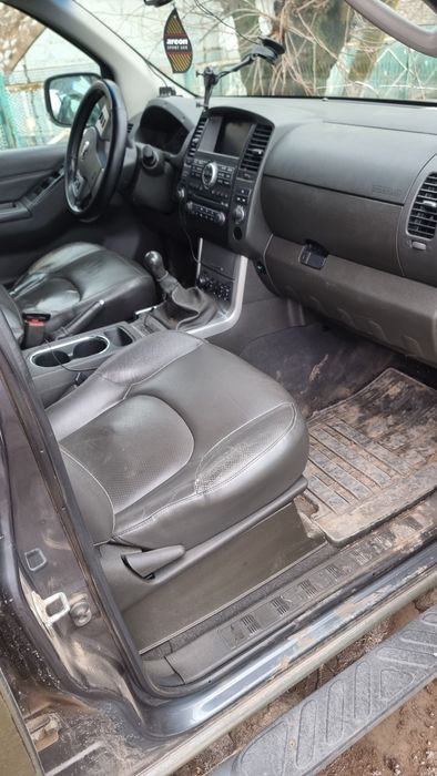 Нісан навара д40 2011р