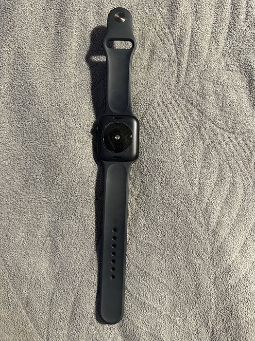 Apple Watch SE (GPS, 2‑го поколения)