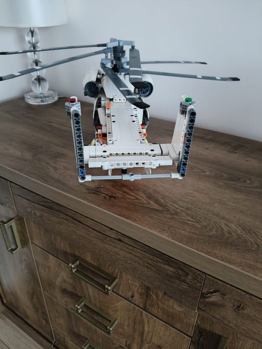 LEGO technic 42052