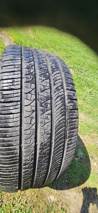 Pneus 285/40/23 pirelli