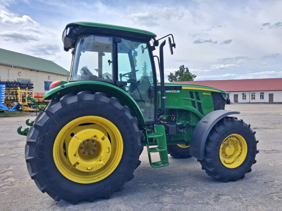 Трактор John Deere 6140B Новий