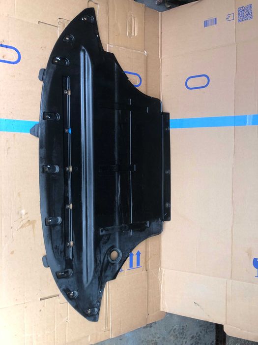 Grill Atrapa Audi Q5 model 2008-12r