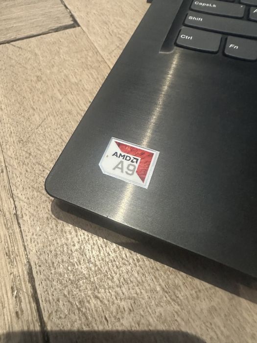 Laptot Lenovo Ideapad S145-14AST