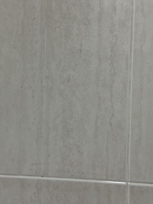 Barra de azulejo e azulejo 40x25