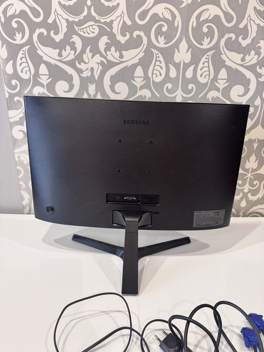 Монітор 23.5ʼʼ Samsung Curved C24F396F