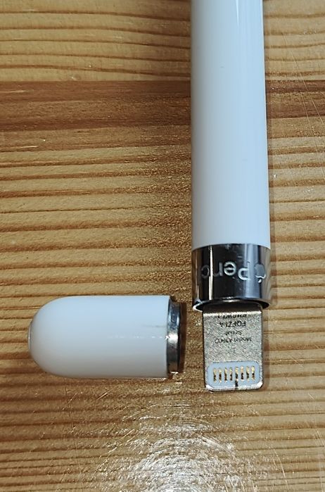 Oryginalny Apple Pencil 1. Generacji (A1603) + Pudełko + Stacja Dokująca