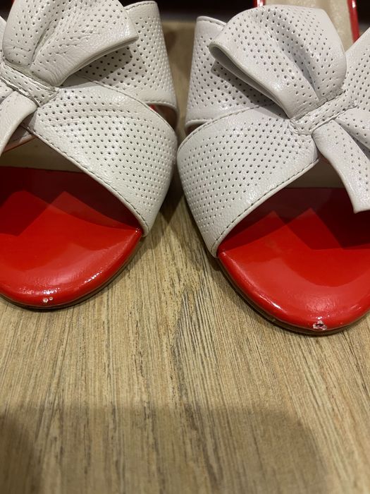 Босоножки кожаные разных моделей 38 и 39 раз