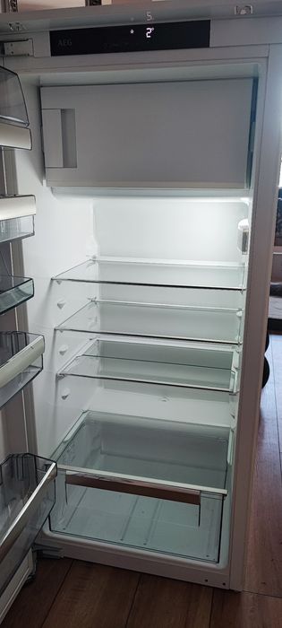 Lodówka AEG  do zabudowy klasa A++