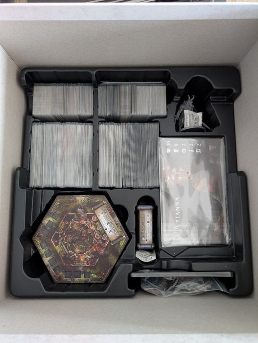 Black Rose Wars: Odrodzenie + Rotas +5/6 + Jukas
