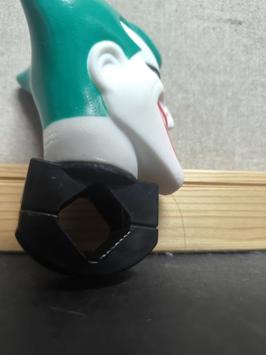 Buzina de Bicicleta
Buzina divertida para bicicleta com Imagem "The Jo