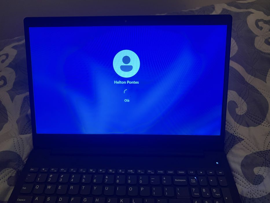 Portatil Lenovo IdeaPad 3