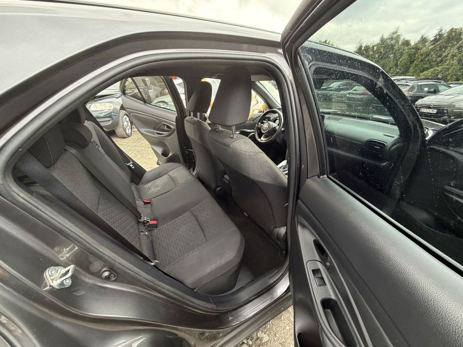 Toyota Yaris Cross HYBRYDA AUTOMAT bogate wyposażenie OKAZJA!