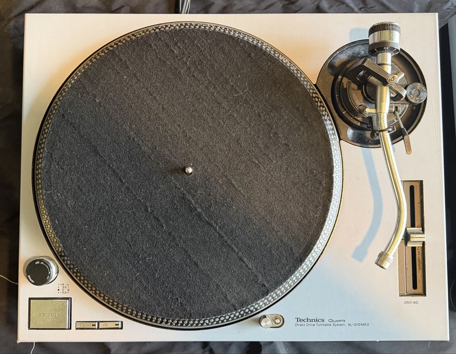 2x Technicks 1210MK2