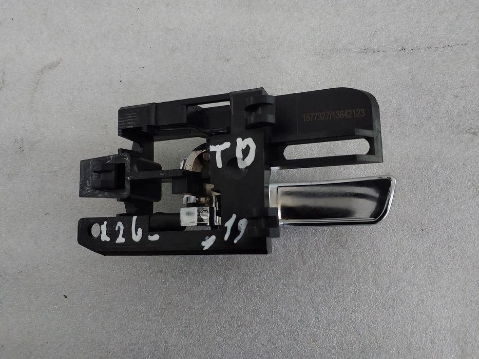 Puxador interior porta trás direito NISSAN Qashqai/Qashqai+2 I (J10, J