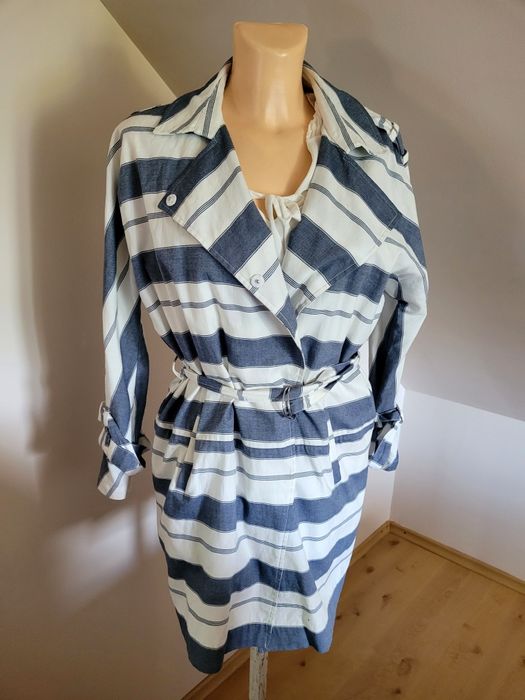 Piękny płaszcz damski trencz prochowiec S