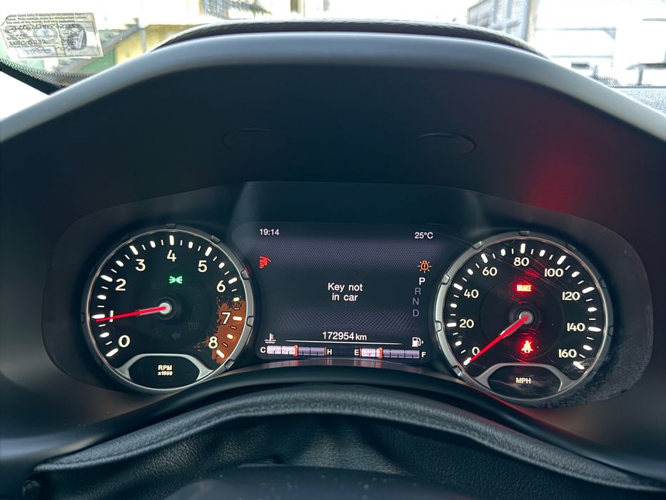 Jeep Renegade Trailhawk 2015, 2.4 (ціла безпека, лінзи, колонки JBL)