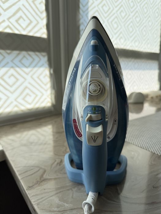 Праска Tefal Aquaspeed 5350, 2400 Вт