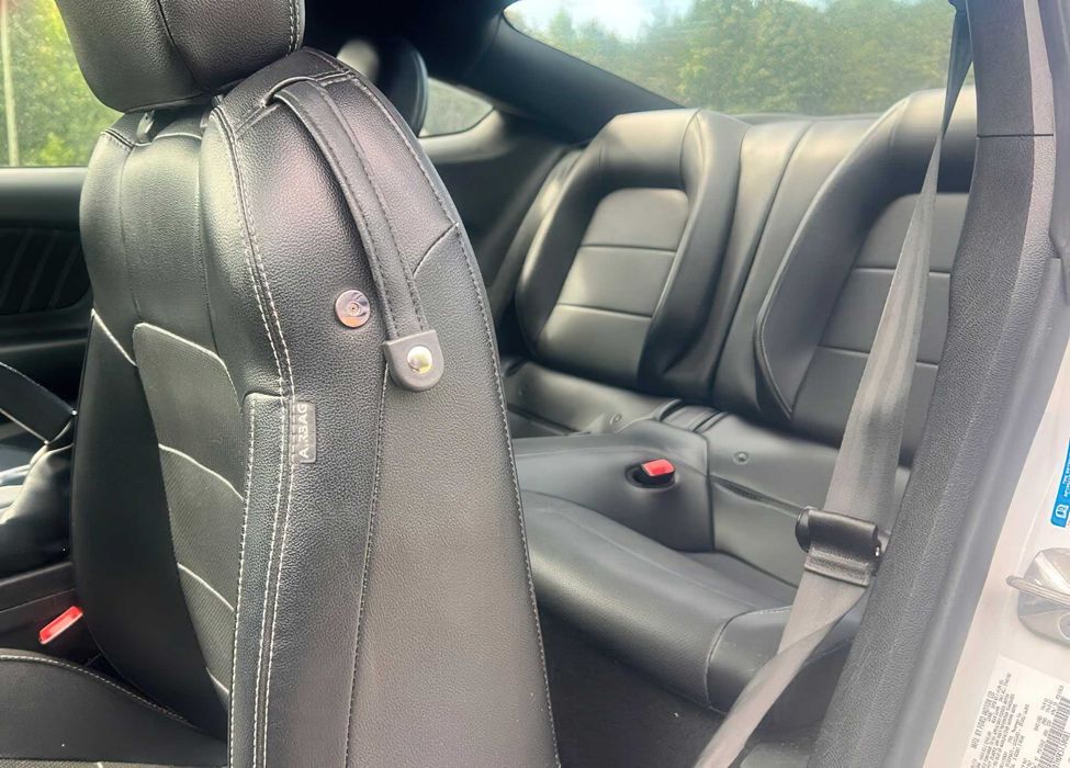 Ford Mustang EcoBoost Premium      2019