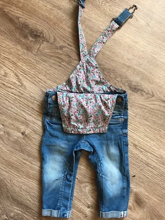 Джинсовый комбинезон