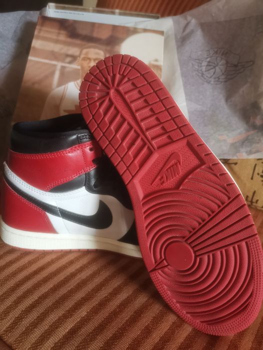 Saldos até Domingo. Sapatilhas homem Nike Jordan 1 Retro OG novas. Tam. 42
