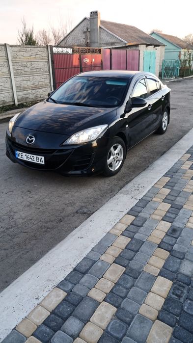 Mazda 3 в гарному стані.