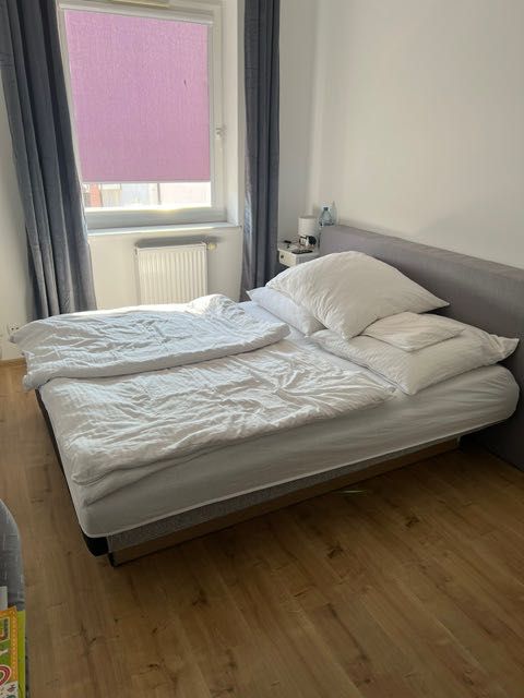 Sofa rozkładana z możliwścią spania