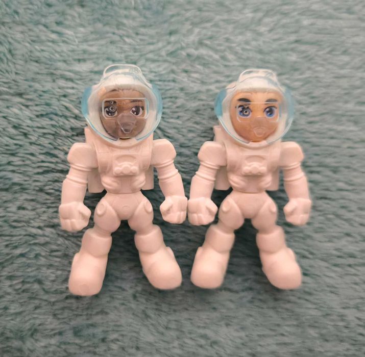 Coleção no gravity - Surpresas do espaço kinder