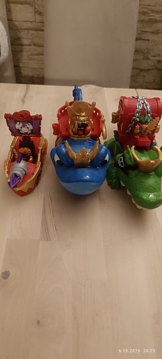 Piratix Rekin Krokodyl statek piracki figurki
