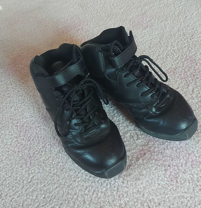 Sapatilhas de dança marca Capezio