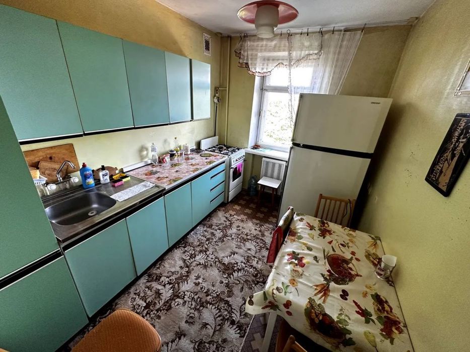 Продаж 4 к квартири Відрадний