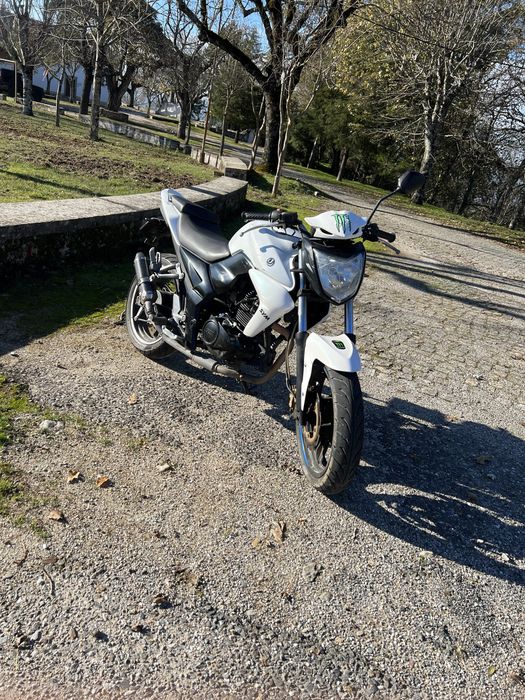 Vendo Sym wolf 125