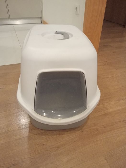 WC para gato com tampa e porta