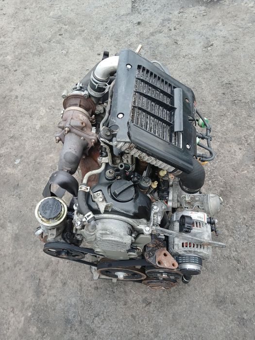 Двигун Мотор Двигатель Тойота Яріс Toyota  Yaris 1.4 D4D Турбо Дизель