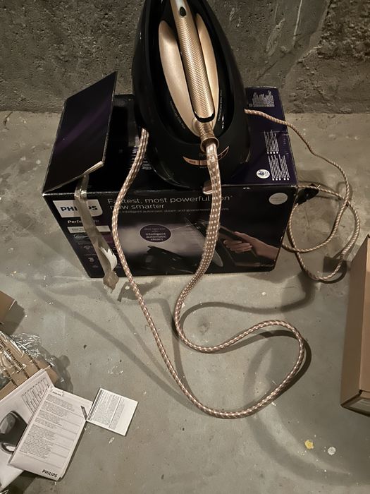 Stacja parowa Philips Perfect Care