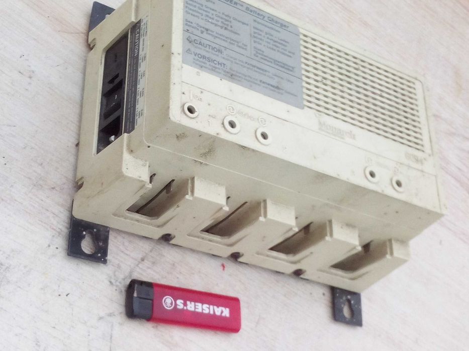 Zasilacze od 3 V do 38 V