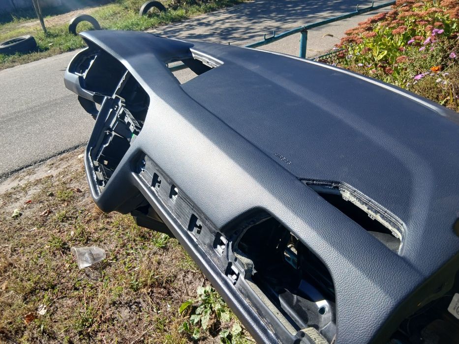 Продам торпеду от Фольцваген Volkswagen Tiguan 2017--23 г.в.