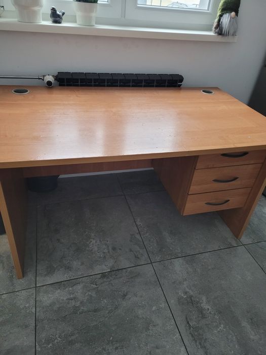 Biurko meble biurowe