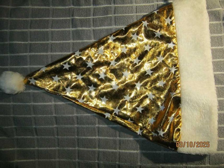 Шапка новорічна Санта-Клаус Золота з зірочками