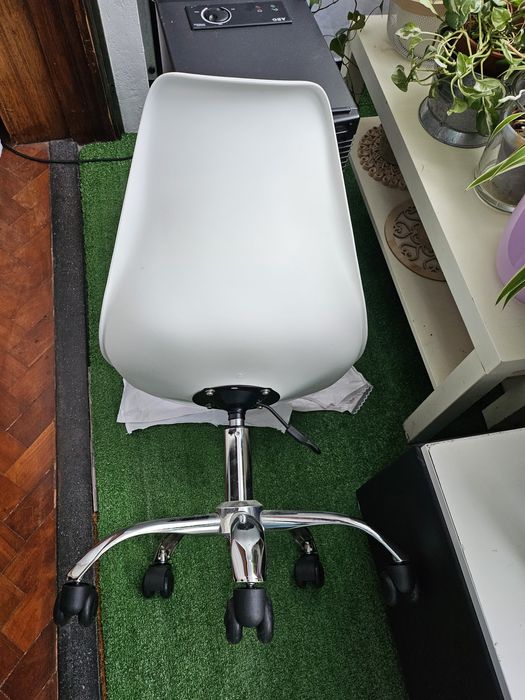 Cadeira escritório branca