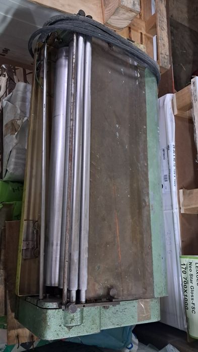 Maquina de Colagem EGO