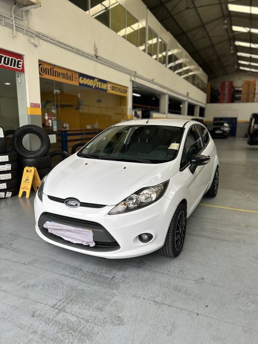 Ford Fiesta 1.4 TDCi – Carrinha Comercial